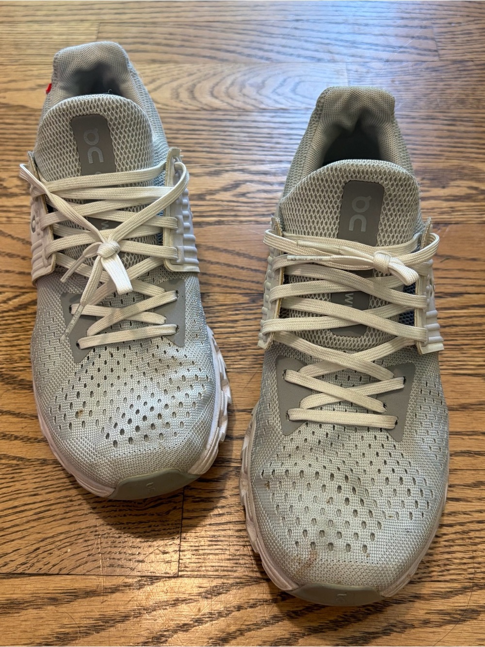 OnCloud OnRunning CloudSwift Sneaker Wolf Sand